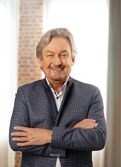 Dr. Reinhold Kruppa